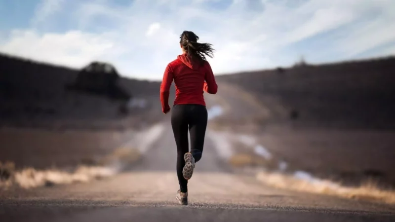 Kiedy biegać – przed czy po treningu?